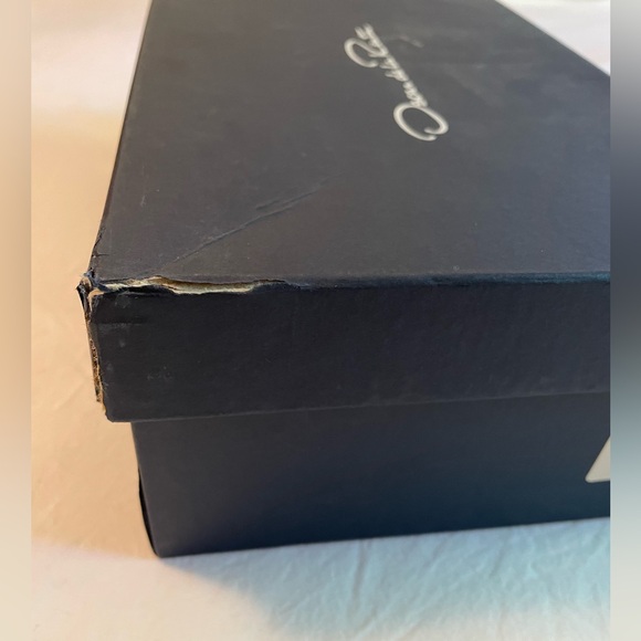 Oscar de la Renta ‘Brendita’ Suede Heels Size 5 main image 3